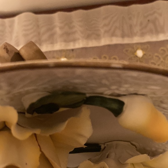 The Roses Of Capodimonte Limited Edition - Picture 10 of 10